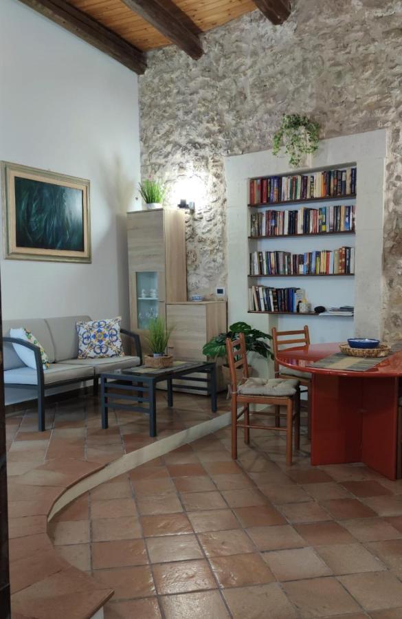 شقة Stone&Cotto Ortigia House سيراكوزا المظهر الخارجي الصورة